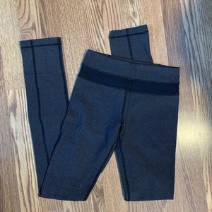 Lululemon Pants - Size 2